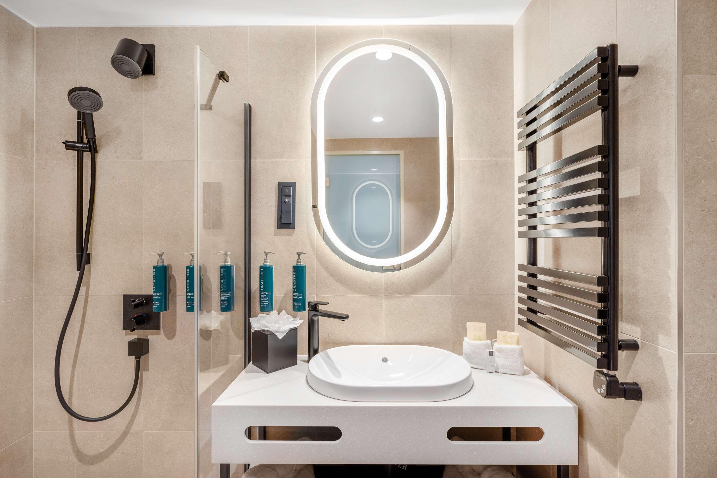 ice-1070826323-121760924-333748 Hilton Garden Inn Debrecen City Center