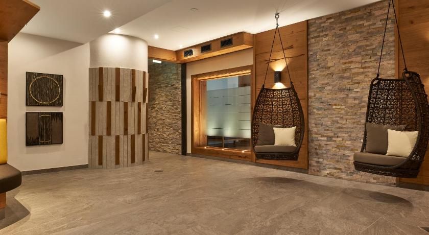 Kristall- & Vitalhotel Bergknappenhof