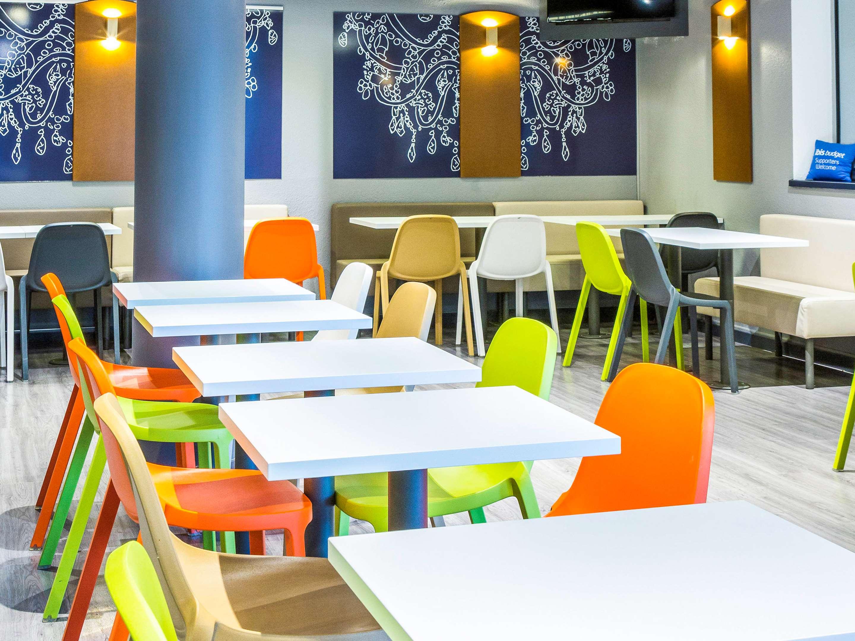 ibis budget Aubagne Les Paluds Agora Provence-Alpes-Côte d'Azur - Aubagne visuel 4/5 ibis budget Aubagne Les Paluds Agora Provence-Alpes-Côte d'Azur - Aubagne visuel 4/5
