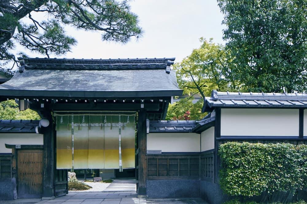 expedia_group-2656816-206467350-127044 Ryokan Genhouin
