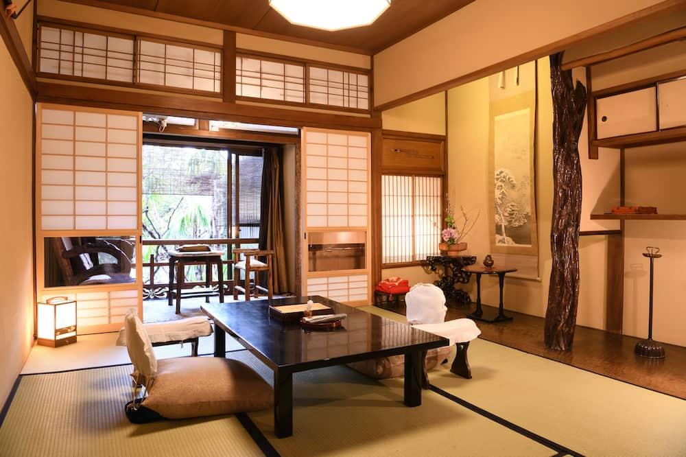 expedia_group-354970-0d0af29b-181898 Seikoro Ryokan - Established in 1831