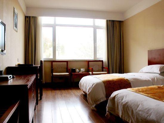 agoda-682784-546531464-154783 Magnetic Mountain Springs Park Resort Ho