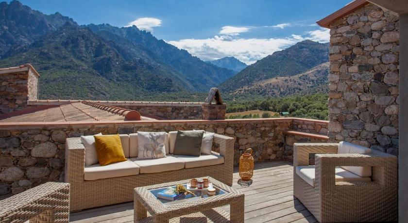 Maison en pierre Corse avec vue proche des Gorges de l'Asco entre mer montagne et piscine Corsica - Moltifao visuel 5/5