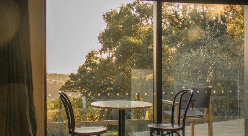 Tussock Hill Vineyard Retreats