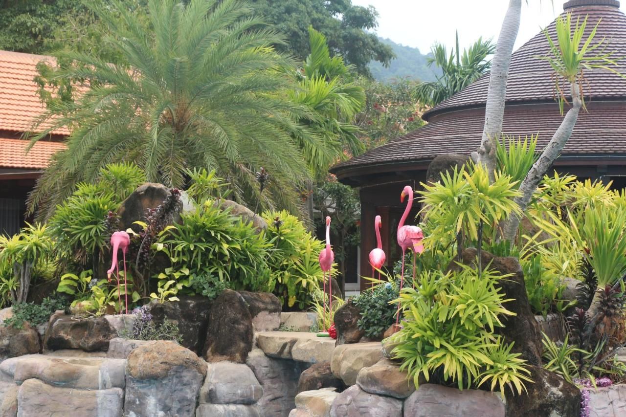 Try Palace Resort Kep