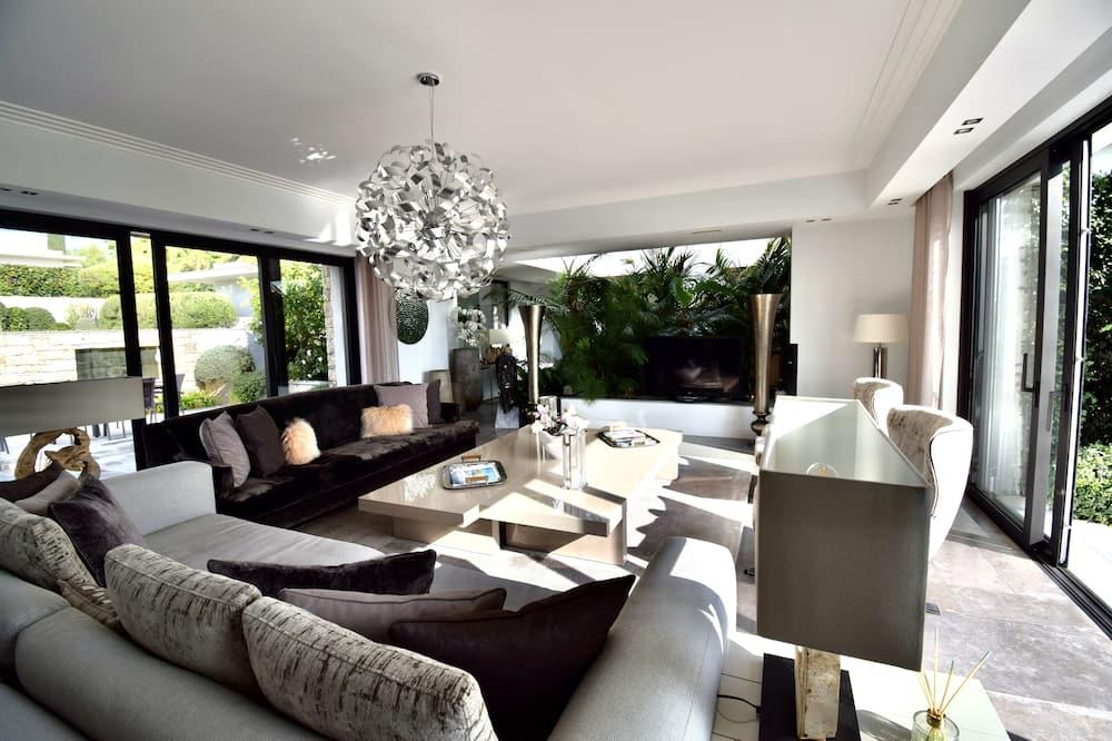 Villa Bahamas, Facing St Tropez, Beaches 100 M'away Provence-Alpes-Côte d'Azur - Grimaud visuel 2/5