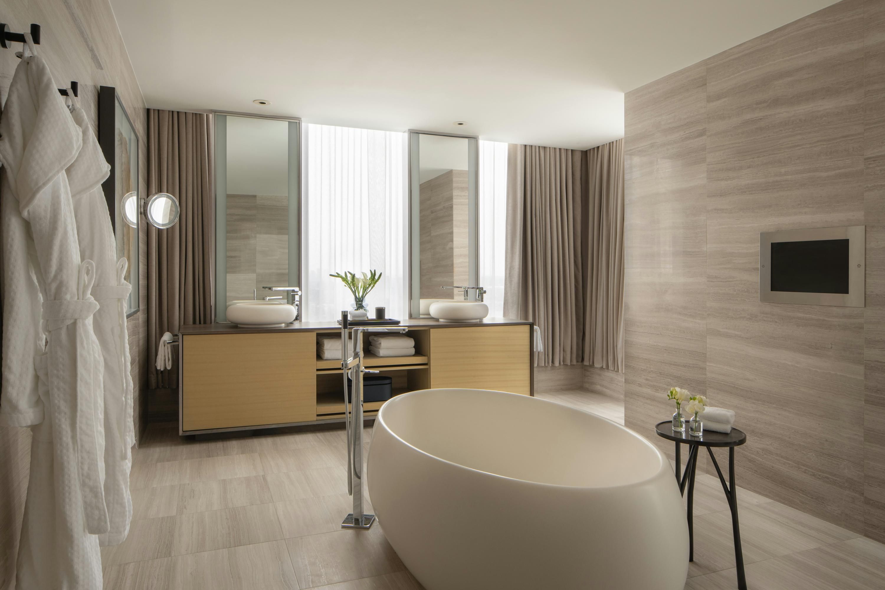 Four Seasons Hotel Toronto