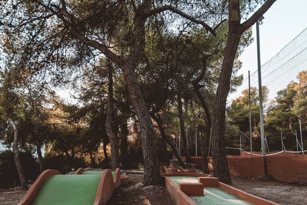 Apollo Resort