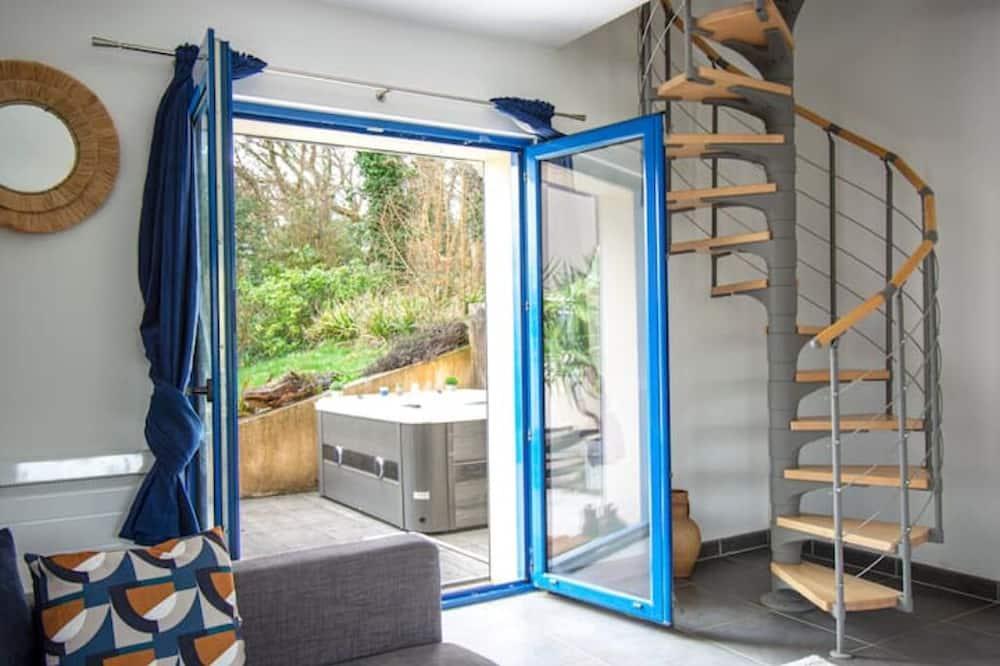 Maen Glas I Jacuzzi & Grand domaine Bretagne - Lanvéoc visuel 4/10 Maen Glas I Jacuzzi & Grand domaine Bretagne - Lanvéoc visuel 4/10