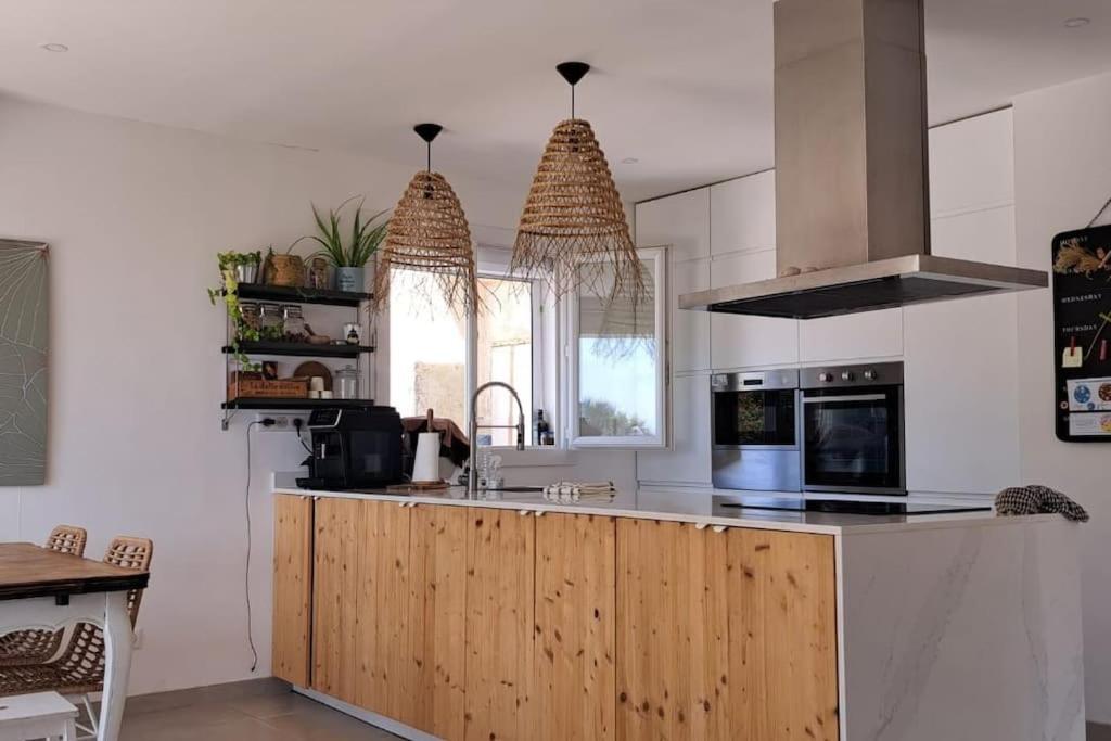 Magnifique villa avec piscine dans les collines de Pagnol Provence-Alpes-Côte d'Azur - Aubagne visuel 3/5 Magnifique villa avec piscine dans les collines de Pagnol Provence-Alpes-Côte d'Azur - Aubagne visuel 3/5