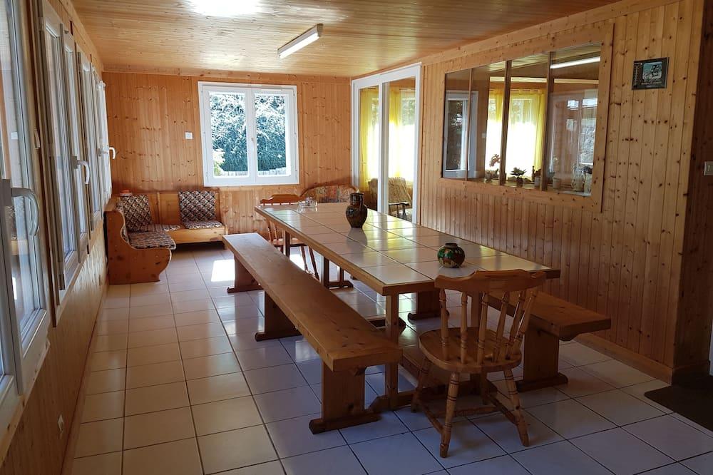 Chalet class 2, near Lake Leman Rhône-Alpes - Armoy visuel 4/5 Chalet class 2, near Lake Leman Rhône-Alpes - Armoy visuel 4/5