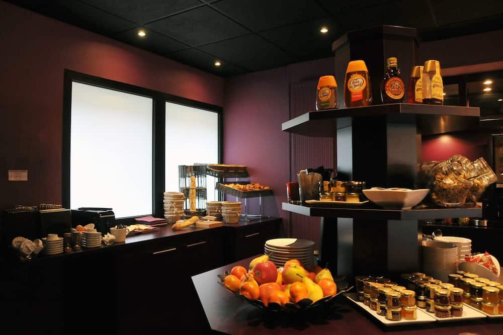 Hôtel Des Quatrans Basse-Normandie - Caen visuel 1/5 Hôtel Des Quatrans Basse-Normandie - Caen visuel 1/5