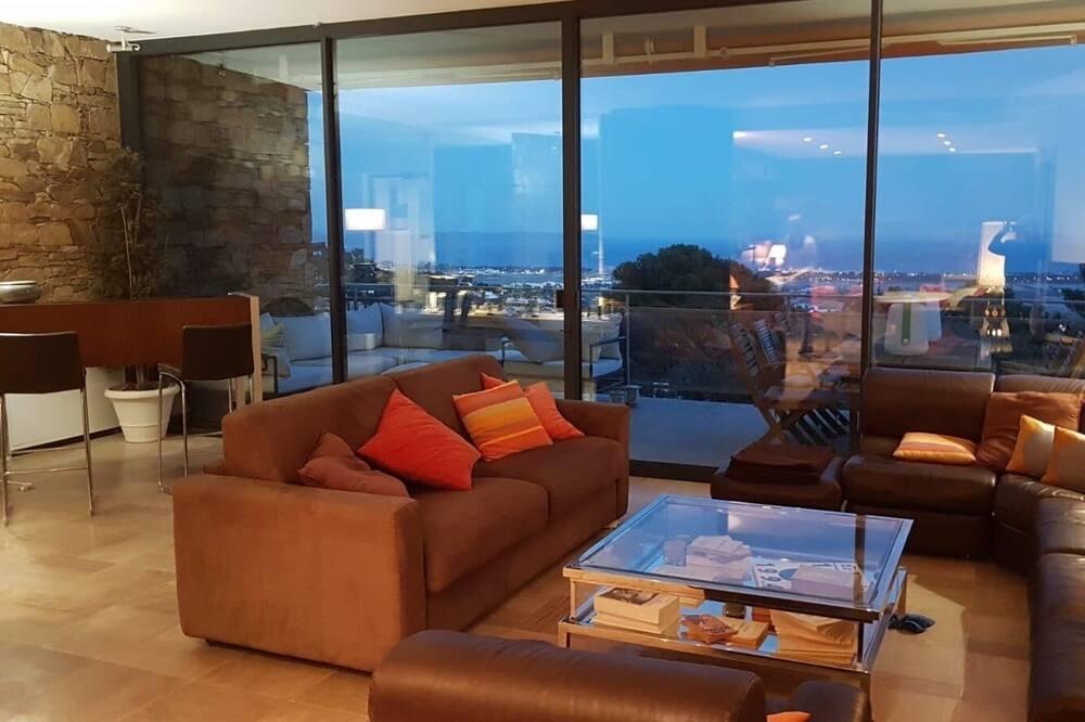 Large Standing Villa With Garden And Swimming Pool, Wonderful View Of The Golden Islands Provence-Alpes-Côte d'Azur - Carqueiranne visuel 5/5 Large Standing Villa With Garden And Swimming Pool, Wonderful View Of The Golden Islands Provence-Alpes-Côte d'Azur - Carqueiranne visuel 5/5