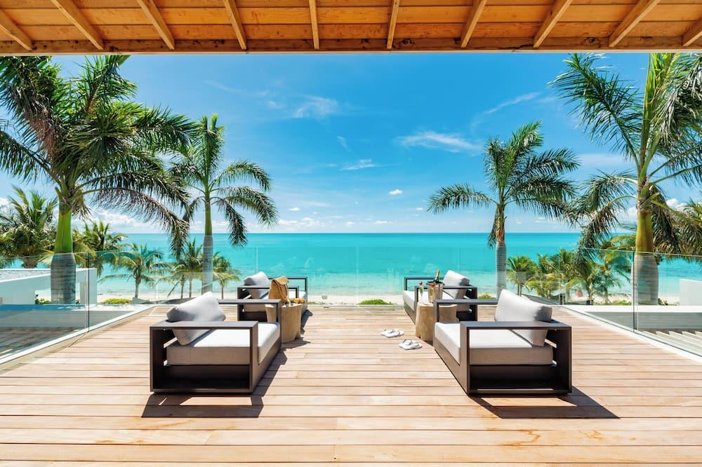 expedia_group-87752-1985b7-788859 Grace Bay Club