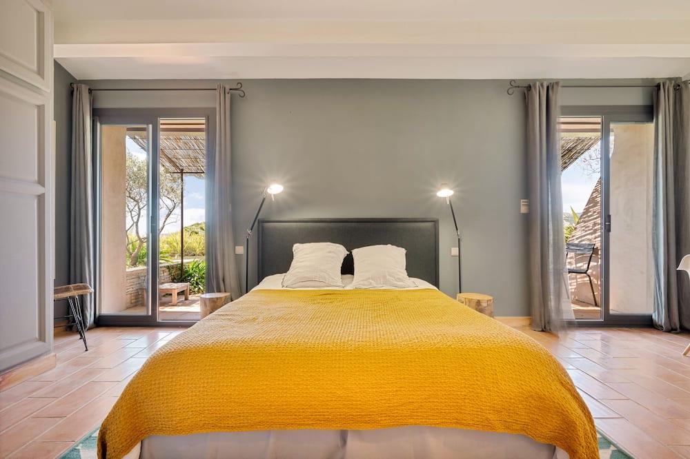 House / Villa Cassis - Provence-Alpes-Côte d'Azur - Cassis visuel 1/5 House / Villa Cassis - Provence-Alpes-Côte d'Azur - Cassis visuel 1/5
