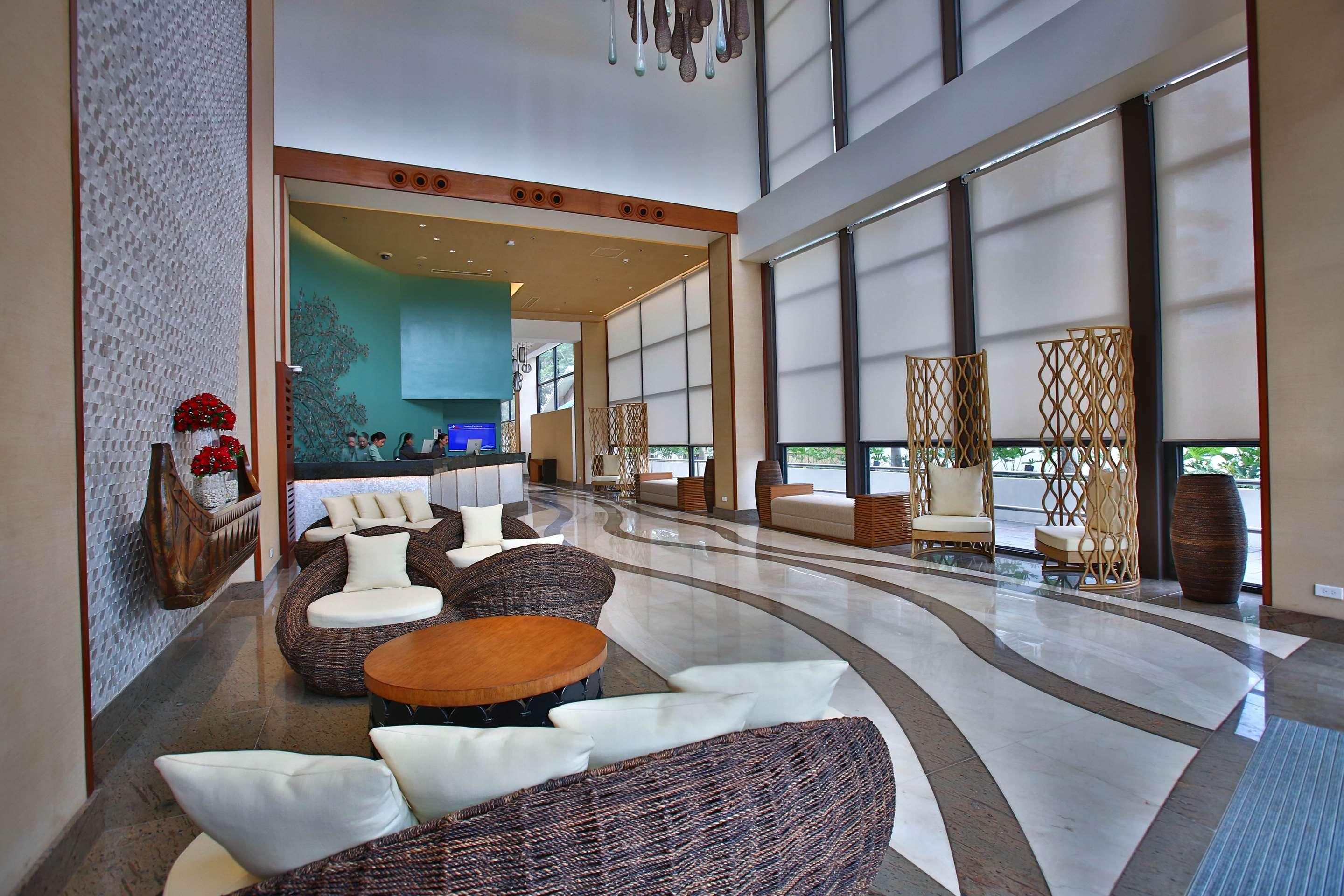 ice-83003-2373037_3XL-176394 Best Western Plus The Ivywall Hotel - Palawan