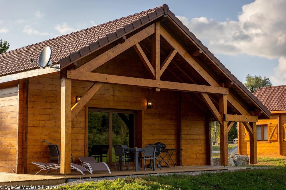 Les Jardins du Hérisson Chalet 2 Franche Comté - Bonlieu visuel 5/5 Les Jardins du Hérisson Chalet 2 Franche Comté - Bonlieu visuel 5/5