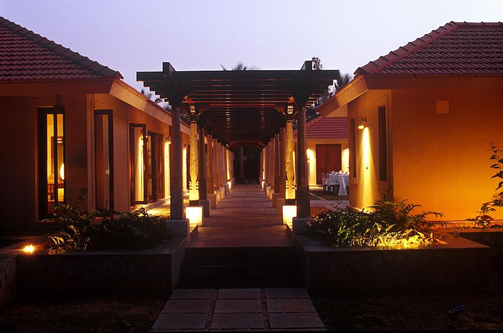 sembo-389722-842d88-252711 Shreyas Retreat