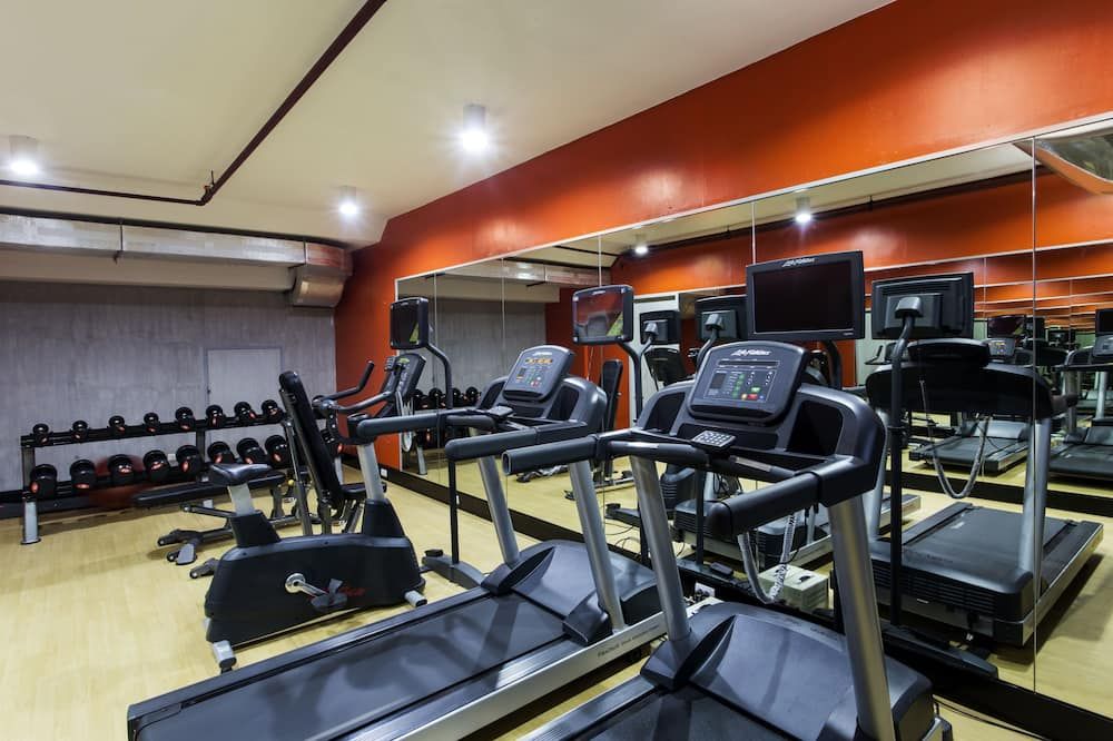 The B Hotel Quezon City