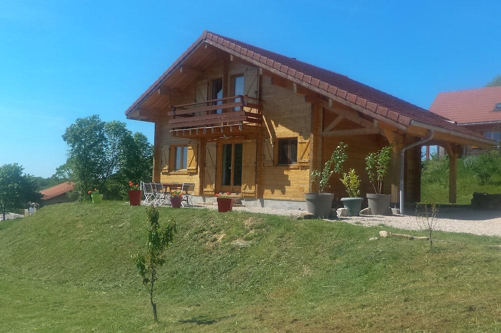 Authentic Chalet In The Heart Of The Lake Region And Close To Ski Resorts Franche Comté - Bonlieu visuel 2/5 Authentic Chalet In The Heart Of The Lake Region And Close To Ski Resorts Franche Comté - Bonlieu visuel 2/5