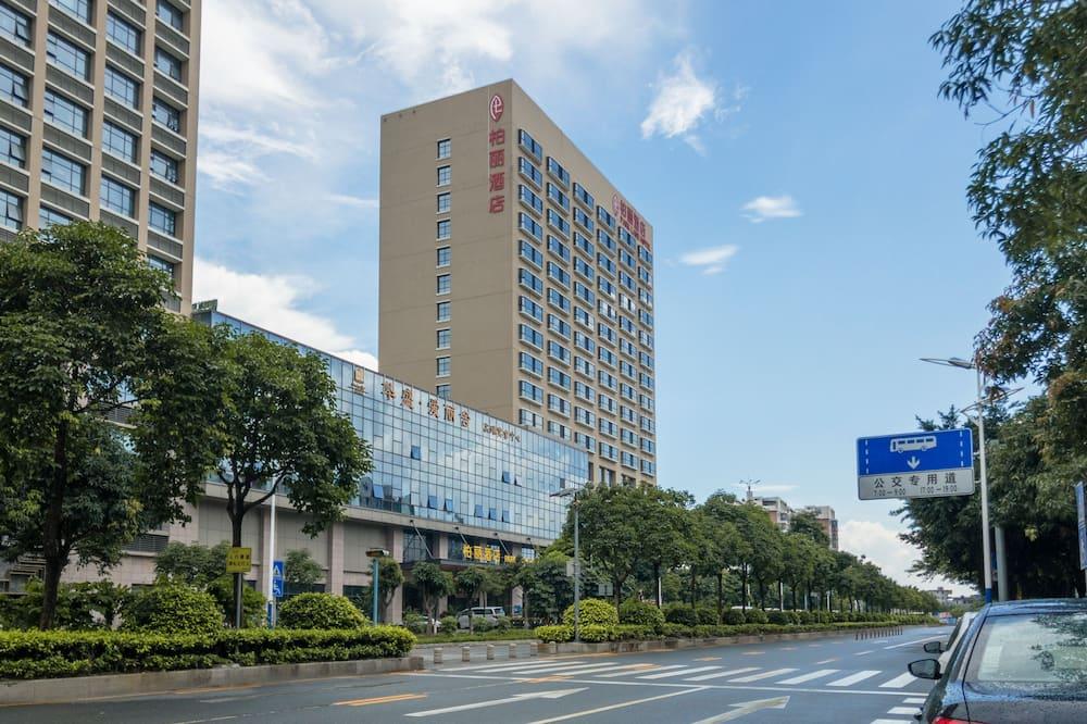 expedia_group-5391481-b4df23-668876 Park Lane Hotel Foshan Qiandeng Lake