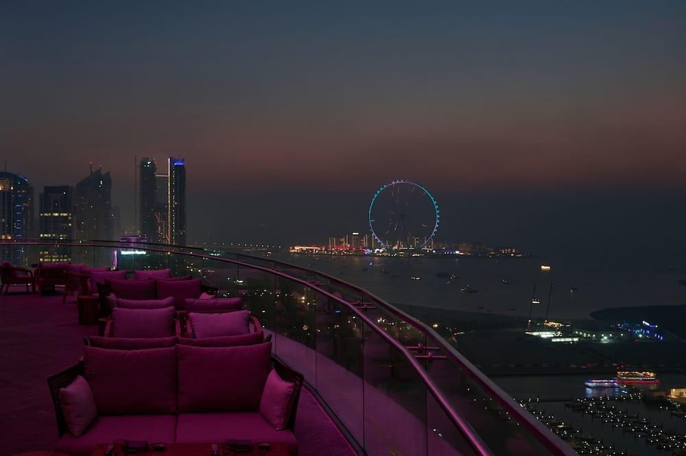 expedia_group-1070399172-63595583-466310 W Dubai - Mina Seyahi