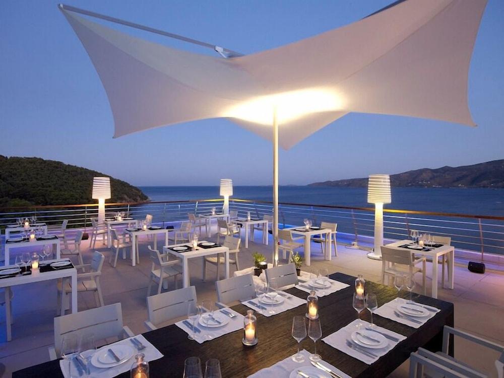expediav2-351588-c96257-405686 Sirene Blue Resort