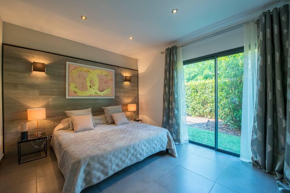 Villa Colomba Saint Tropez - Provence-Alpes-Côte d'Azur - Saint-Tropez visuel 3/5 Villa Colomba Saint Tropez - Provence-Alpes-Côte d'Azur - Saint-Tropez visuel 3/5