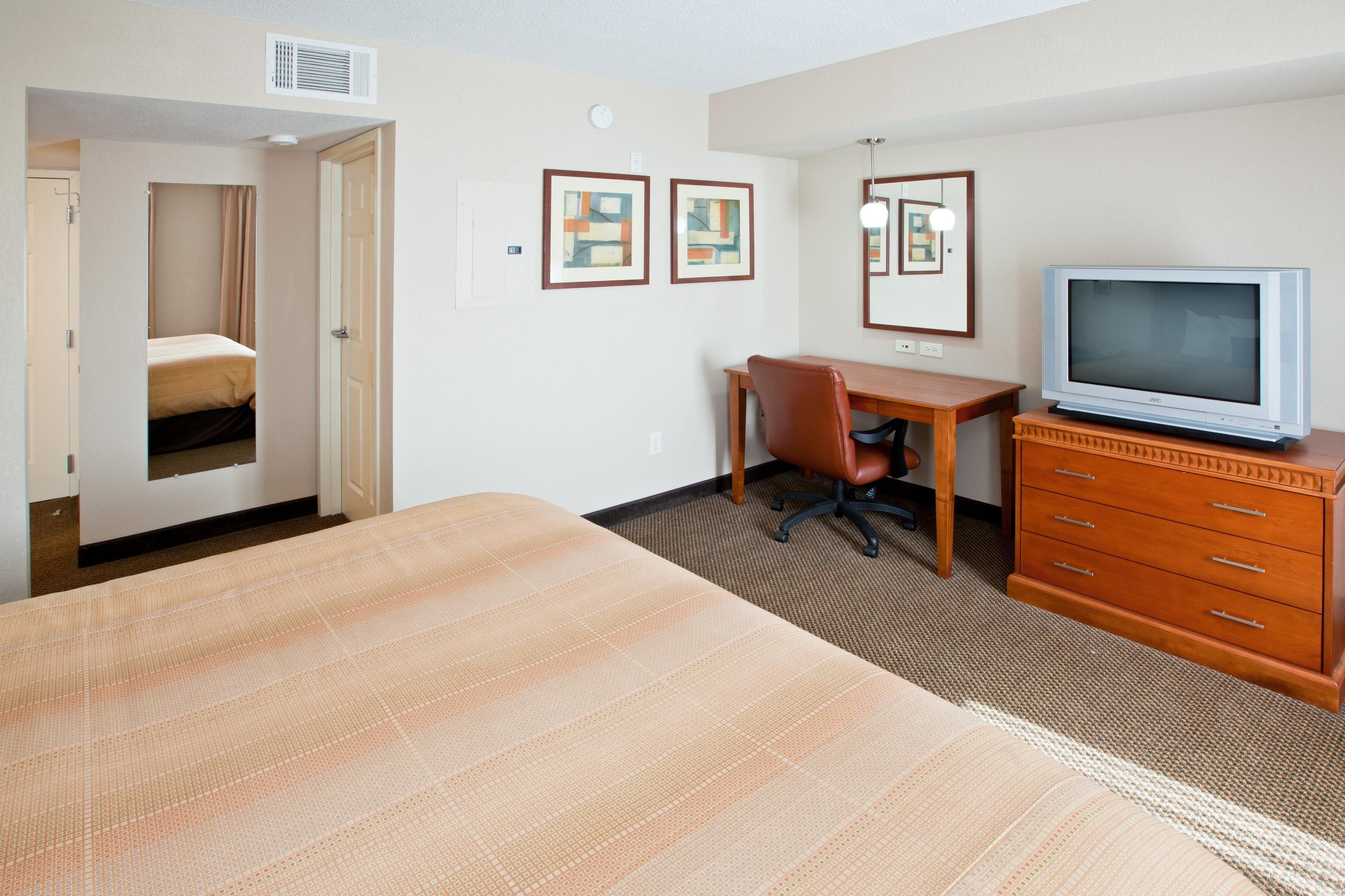 Candlewood Suites Indianapolis Downtown Medical District 92 (̶2̶0̶0̶