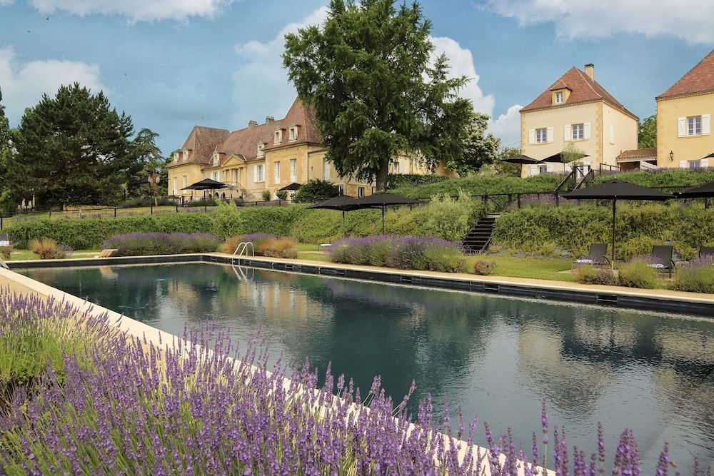 Château Les Merles et ses Villas