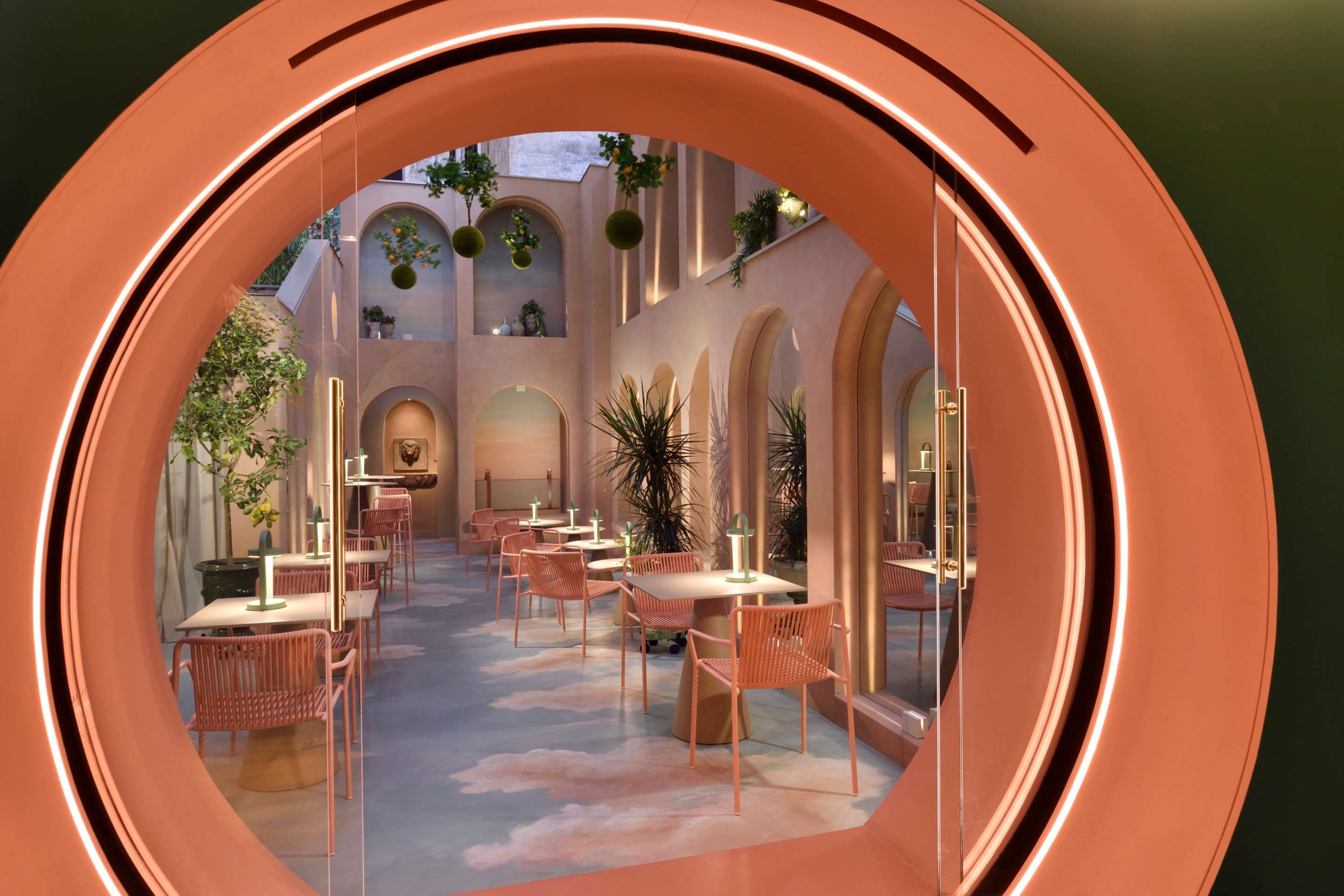 Leon's Place Hotel In Rome