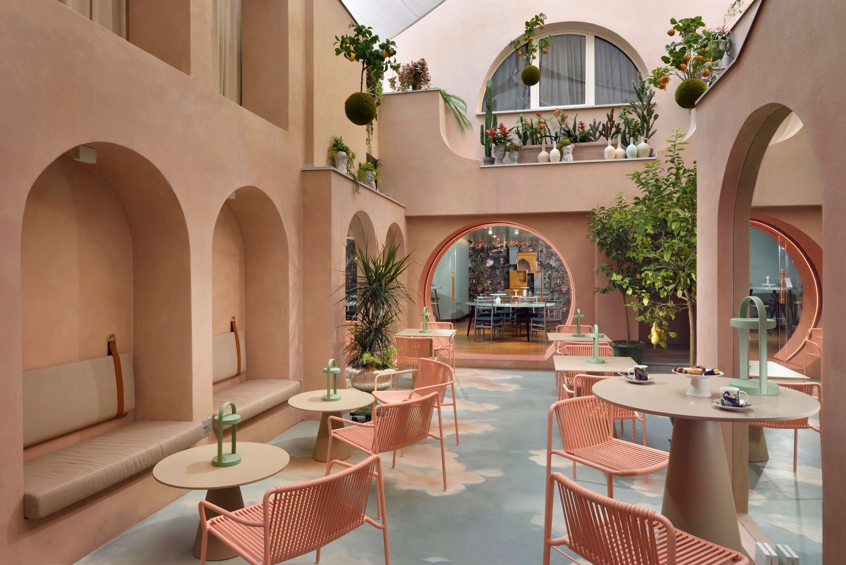 Leon's Place Hotel In Rome