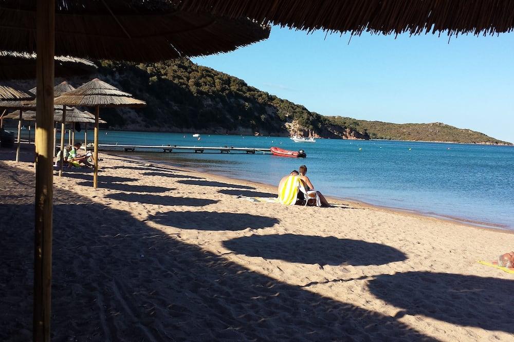 Villa Bonifacio sandy beach 500 m'away - 3 bedrooms (2 to 8 people) - Corsica - Bonifatius visuel 4/5 Villa Bonifacio sandy beach 500 m'away - 3 bedrooms (2 to 8 people) - Corsica - Bonifatius visuel 4/5
