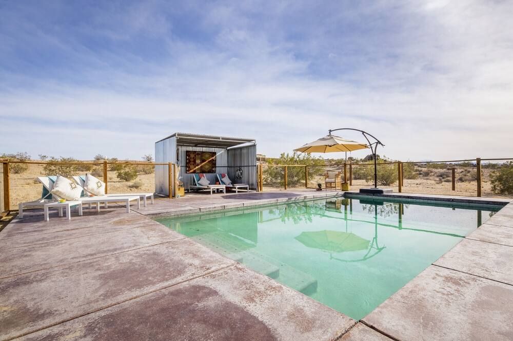 Constellation Compound