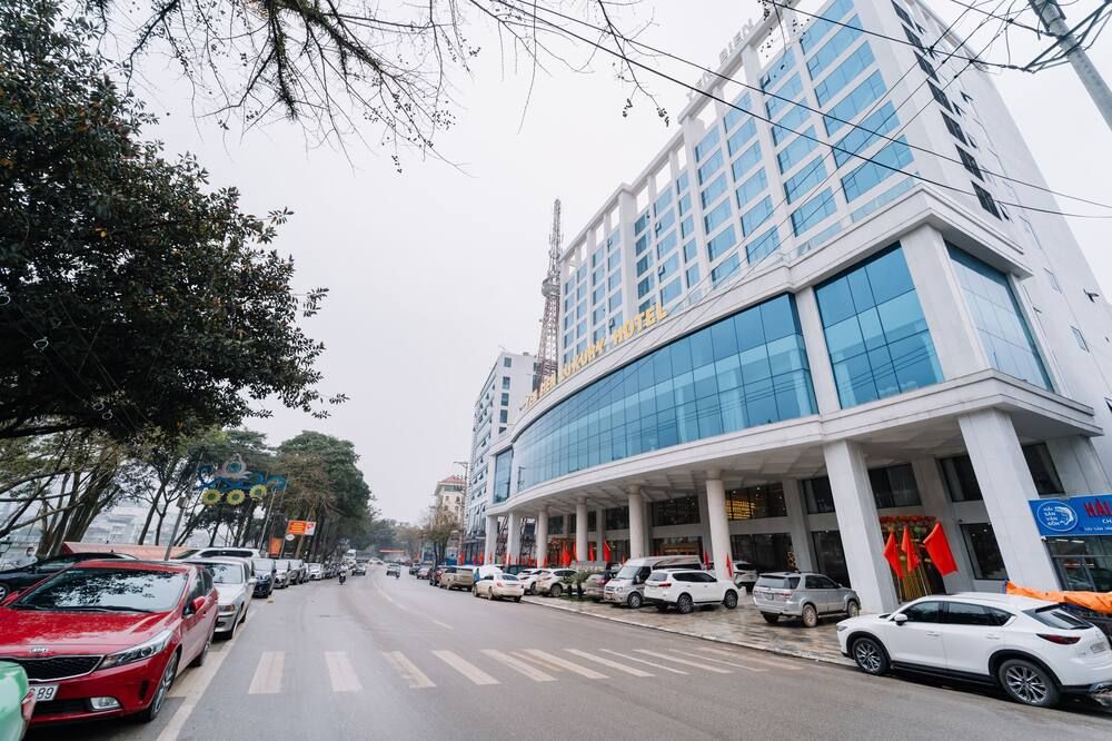 YEN BIEN LUXURY HOTEL