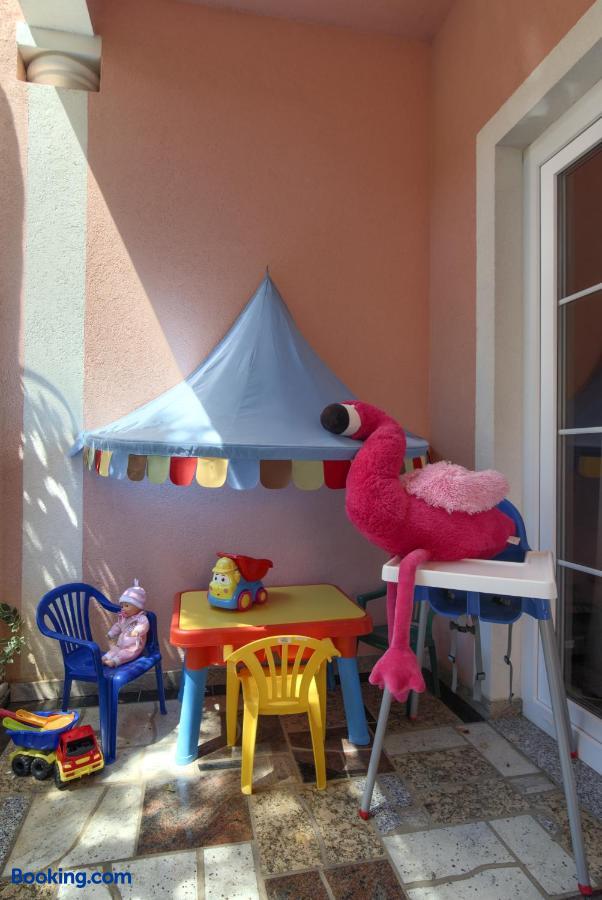 booking-1070970757-529174531-750881 Hotel Villa Vera 2