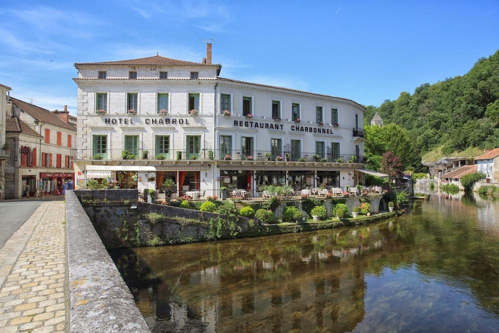 Hotel Restaurant Charbonnel Aquitaine - Brantôme visuel 1/5 Hotel Restaurant Charbonnel Aquitaine - Brantôme visuel 1/5