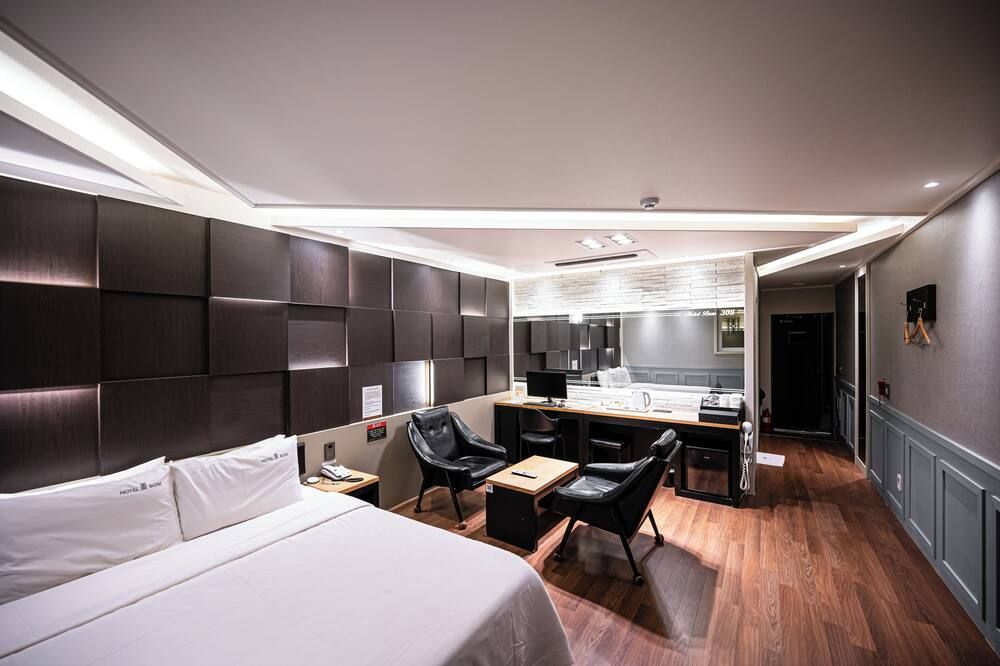 hotel photo
