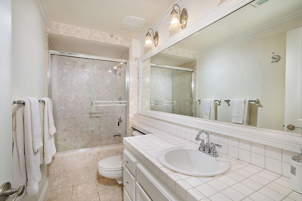 L'Auberge Del Mar: Enjoy the Beach Life with Included Resort Amenities