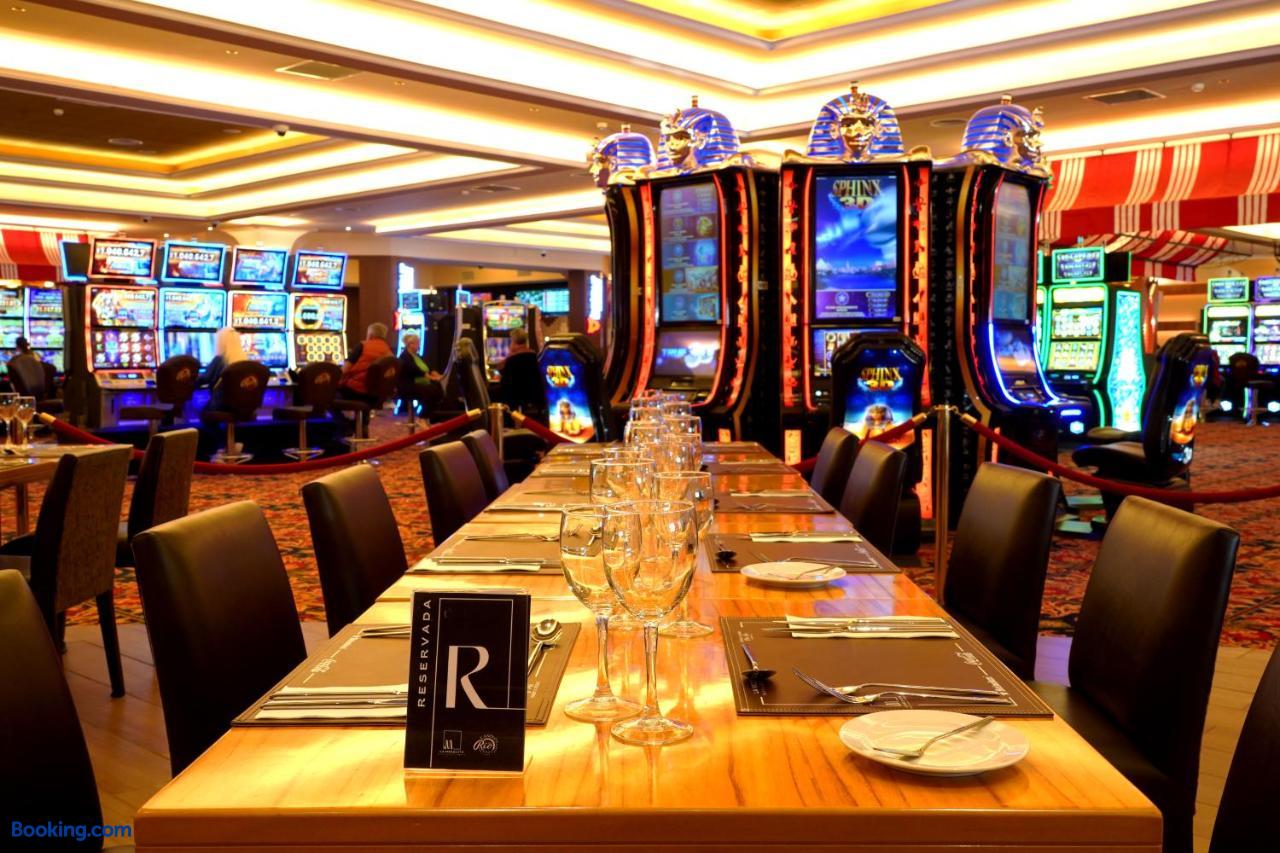 booking-1072106157-630919371-255376 Hotel y Casino del Río - Viedma
