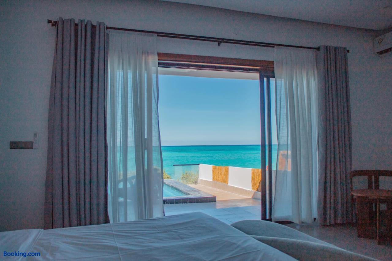 booking-1072128335-619739221-605292 Oasis Blu Beach Resort-Adults Only