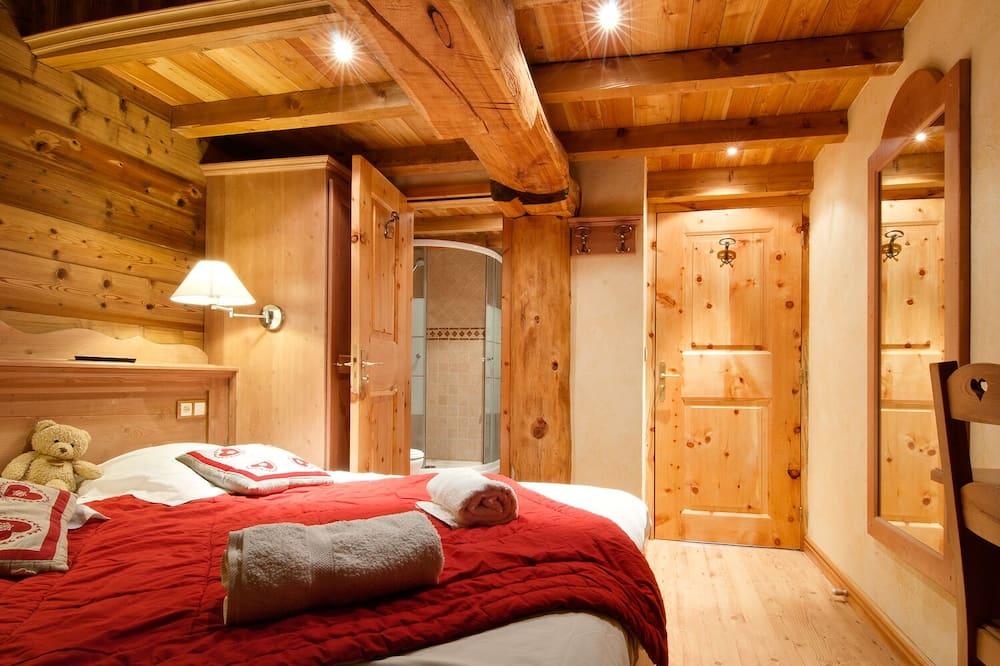 Luxury chalet rental Tignes les Brévières Val d'Isère ski in/out wifi fireplace Rhône-Alpes - Tignes visuel 5/5 Luxury chalet rental Tignes les Brévières Val d'Isère ski in/out wifi fireplace Rhône-Alpes - Tignes visuel 5/5