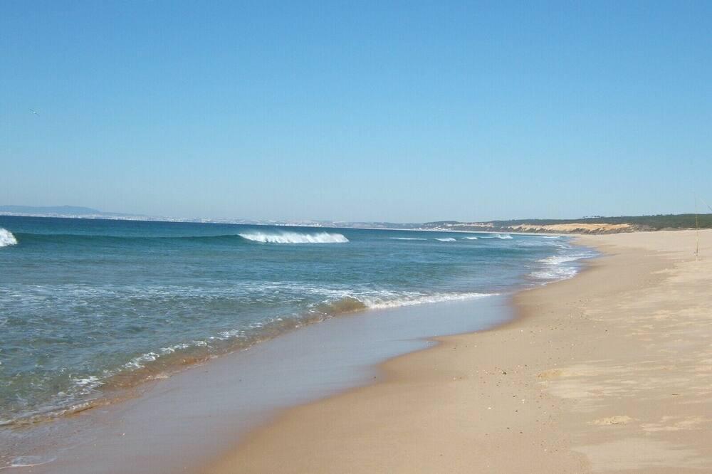 Villa with large pool, mountain&ocean view-near beaches&Lisbon Lissabon - Sesimbra visuel 2/5 Villa with large pool, mountain&ocean view-near beaches&Lisbon Lissabon - Sesimbra visuel 2/5