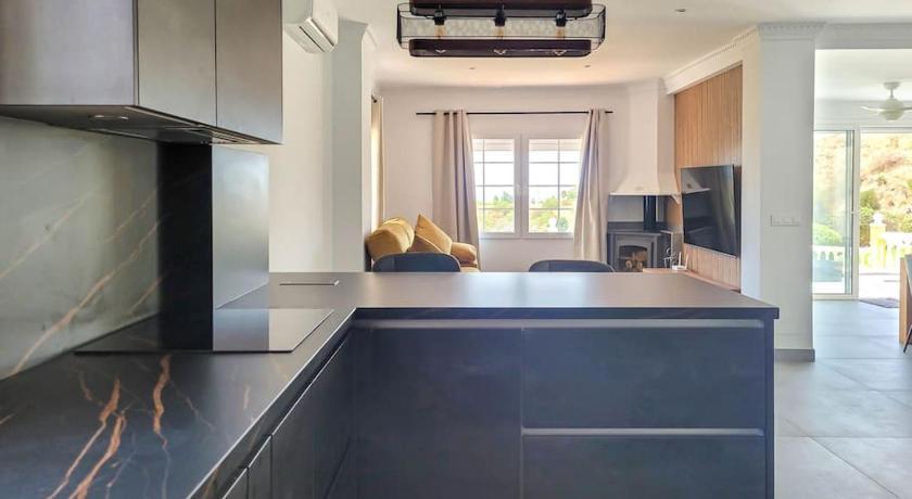 3 bed villa fully refurbished 2024 in Riviera Del Sol, Mijas - Andalousië - Malaga visuel 2/5