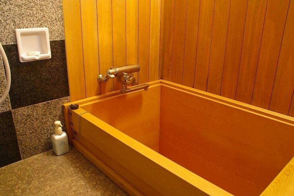 expediav2-354970-faccc3-485010 Seikoro Ryokan - Established in 1831