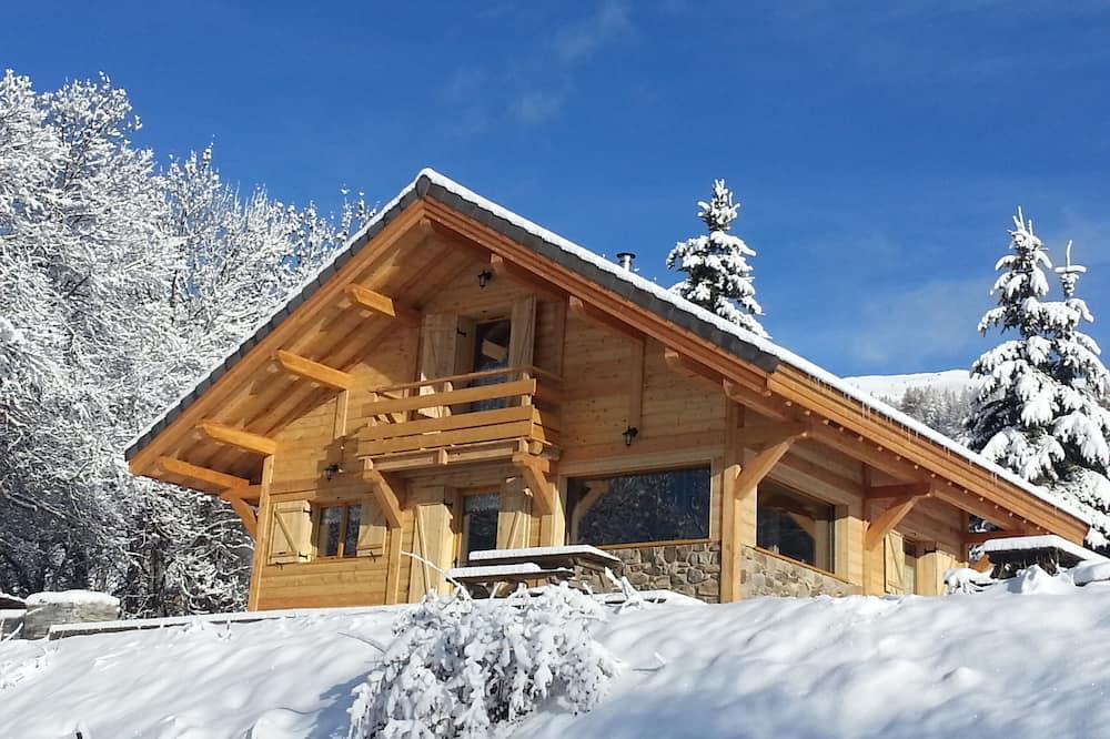 ETERLOU chalet in solid wood, on the ski slopes, facing south Provence-Alpes-Côte d'Azur - Saint-Michel-de-Chaillol visuel 5/5 ETERLOU chalet in solid wood, on the ski slopes, facing south Provence-Alpes-Côte d'Azur - Saint-Michel-de-Chaillol visuel 5/5