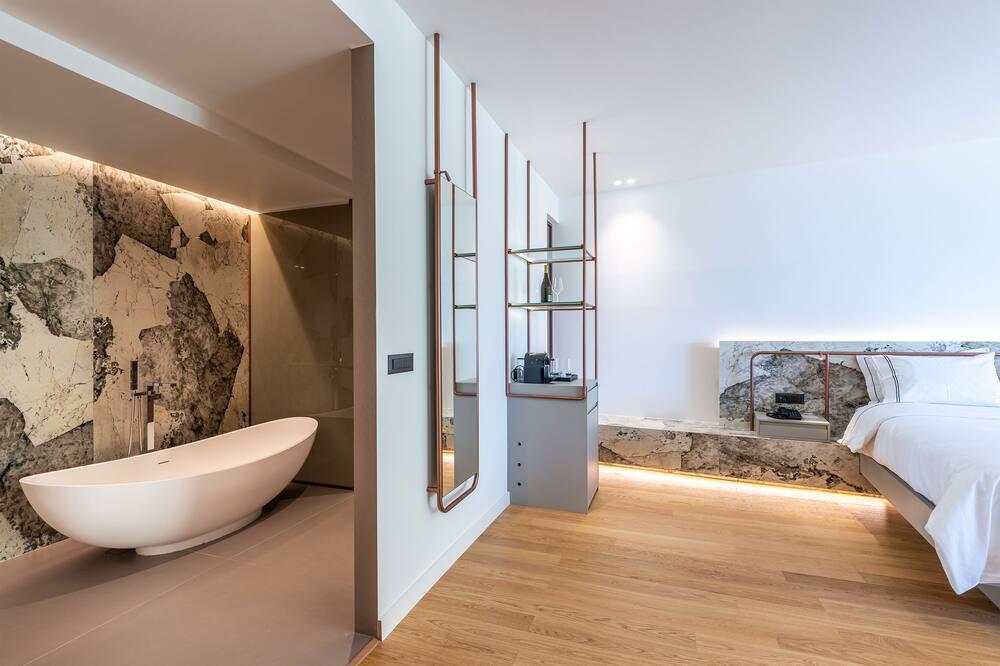 Amario Suites Hotel