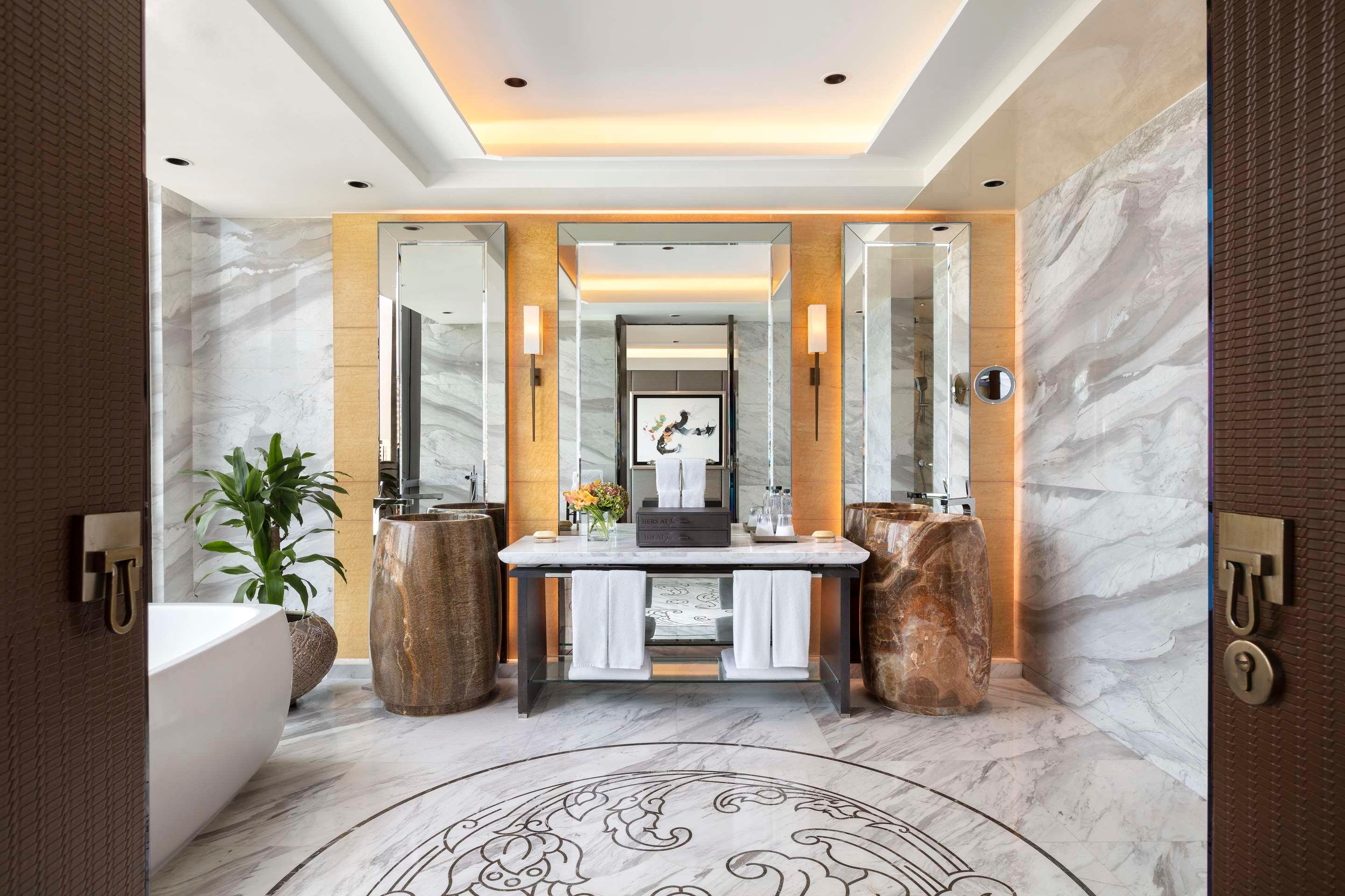 ice-339730-651040-073818 Siam Kempinski Hotel Bangkok