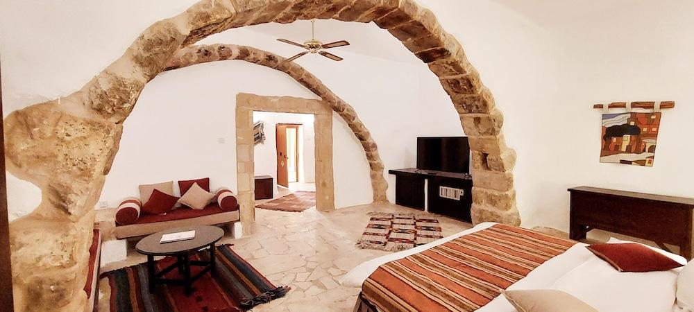 sembo-95733-2d4080-409126 Hayat Zaman Hotel And Resort Petra