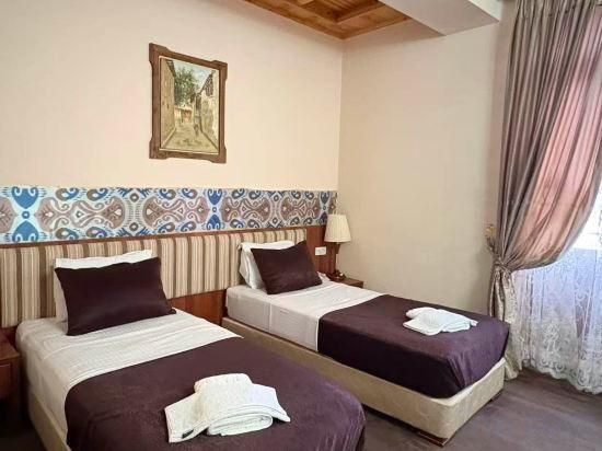 hotel photo